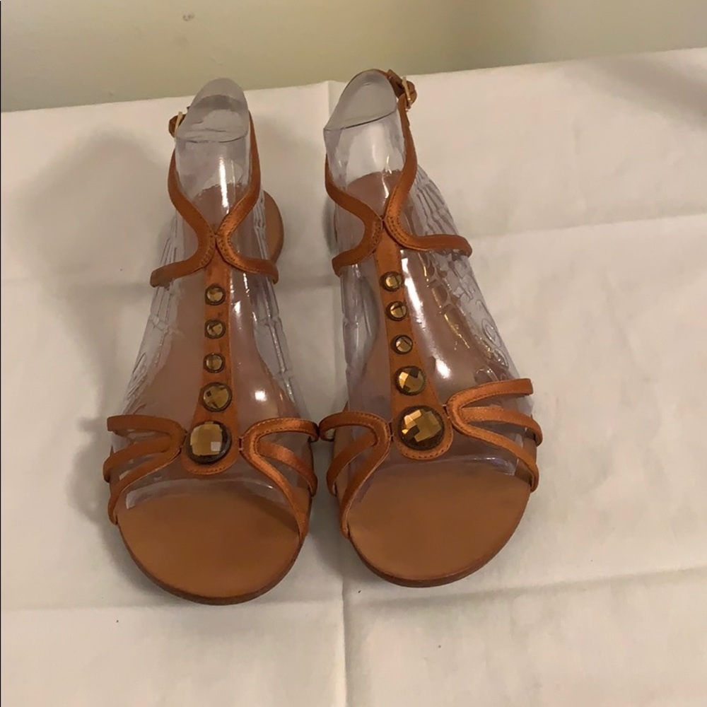 Sandles